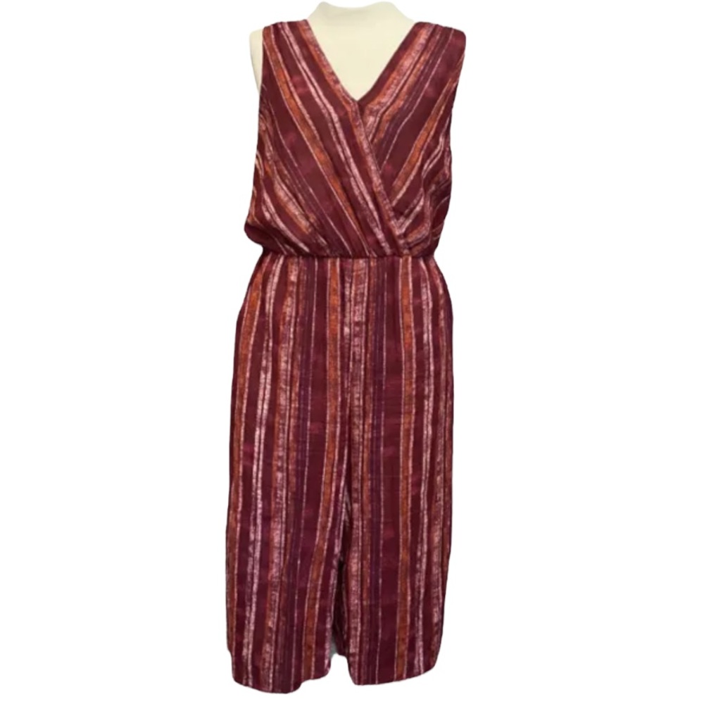 Universal Thread Burgundy Striped cropped Jumpsuit Cotton Sleeveless Large.